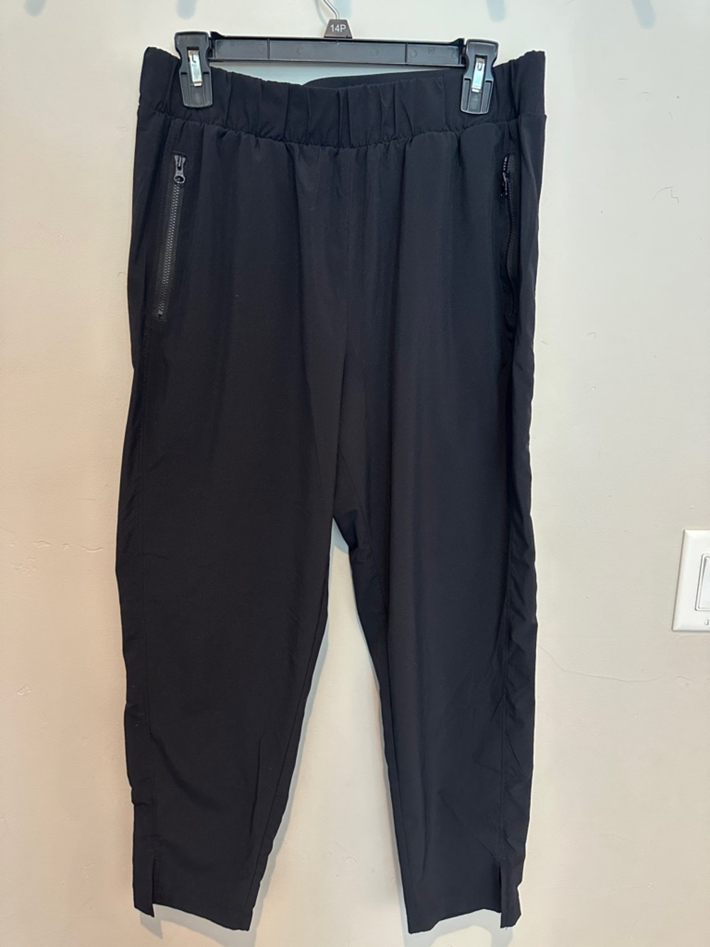 Zella Black Cropped Active Jogger Pants